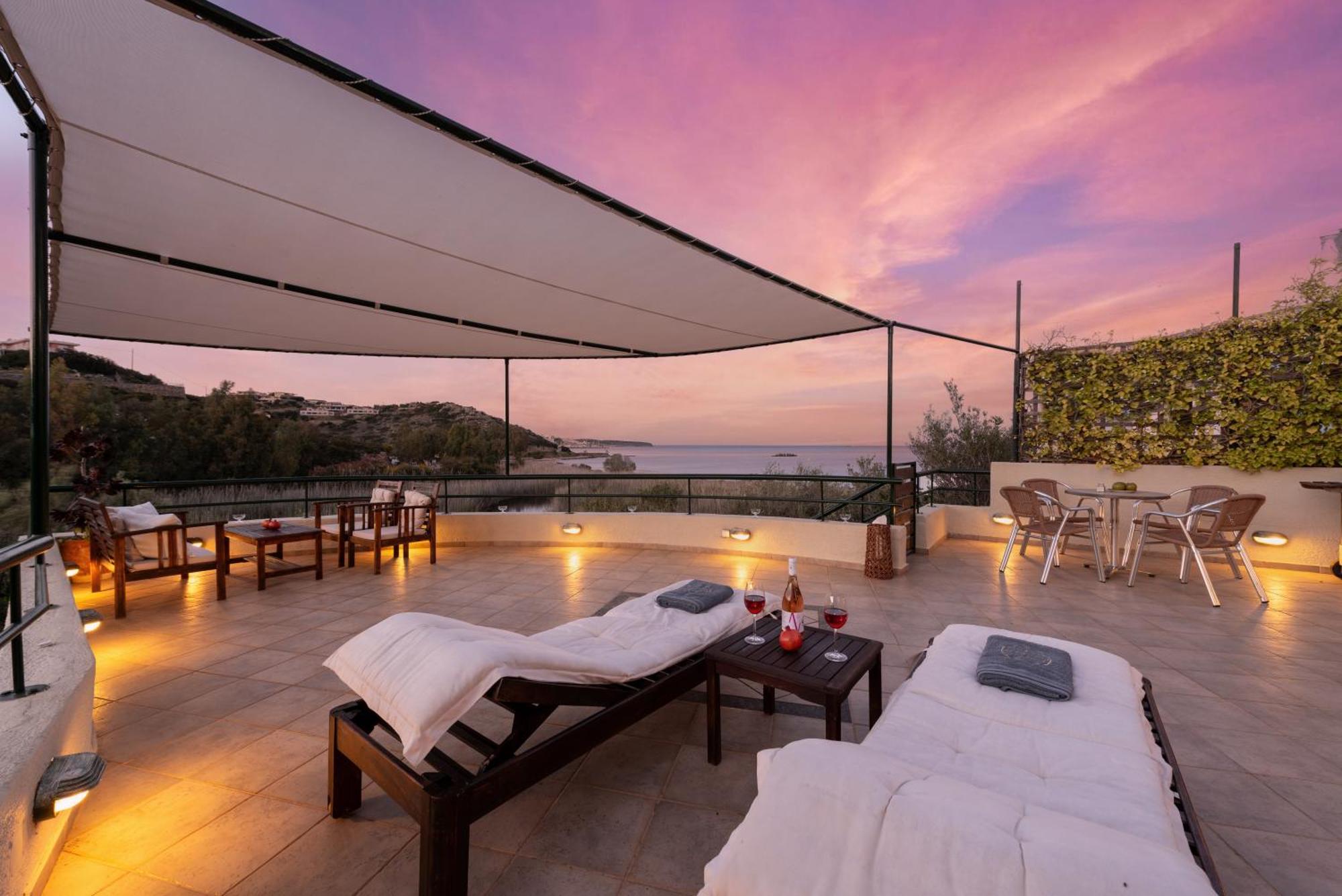 Coastal Dream Beachview Jacuzzi& Sauna Amoudara  外观 照片