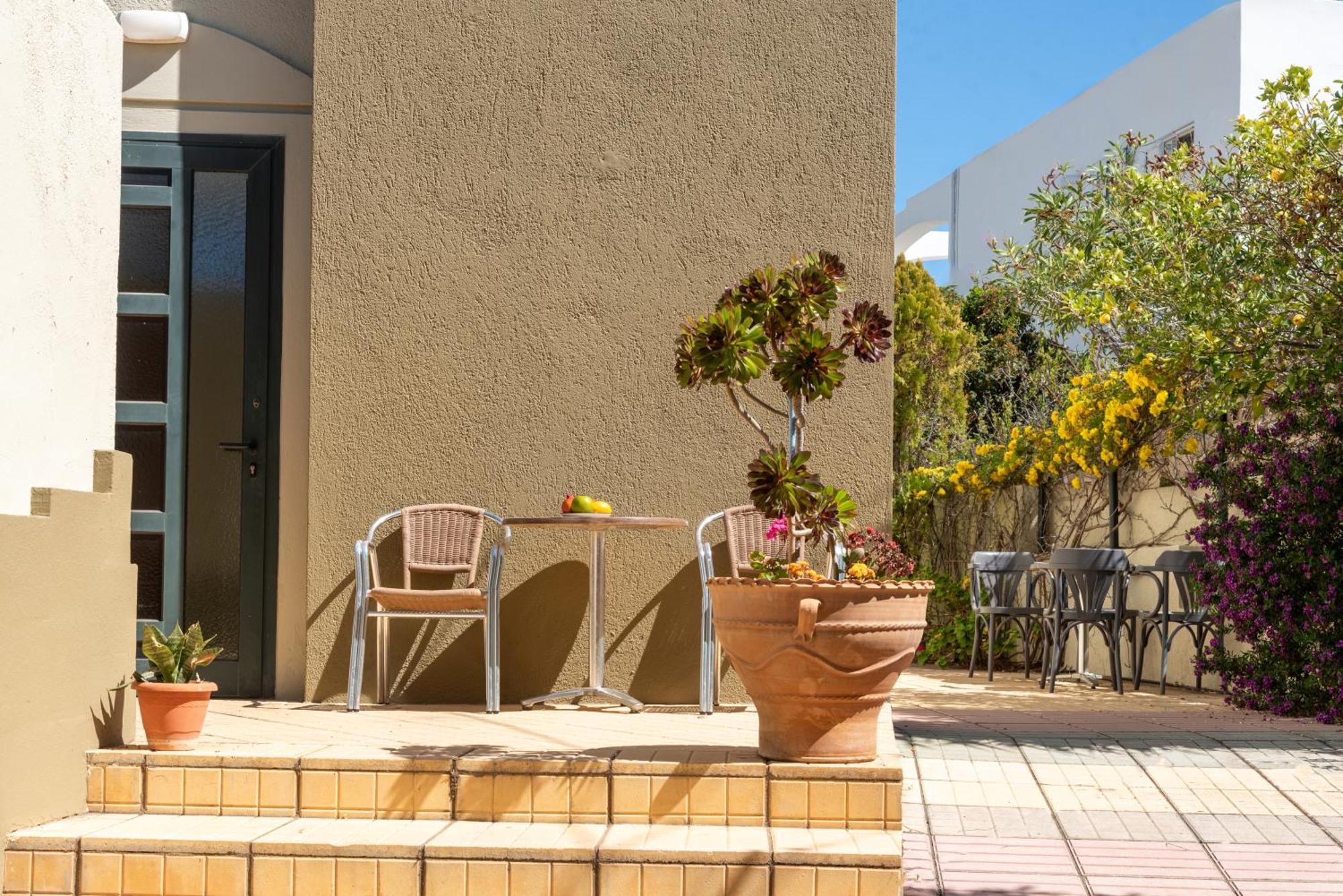 Coastal Dream Beachview Jacuzzi& Sauna Amoudara  外观 照片